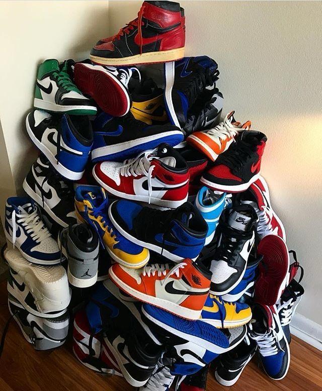 Unboxing of Sneakers