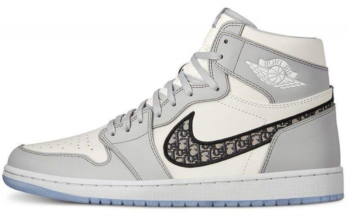 Dior x Air Jordan 1 High OG ‘Wolf Grey’ (2020)